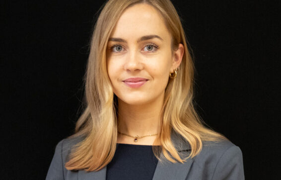 Christie Tucker headshot